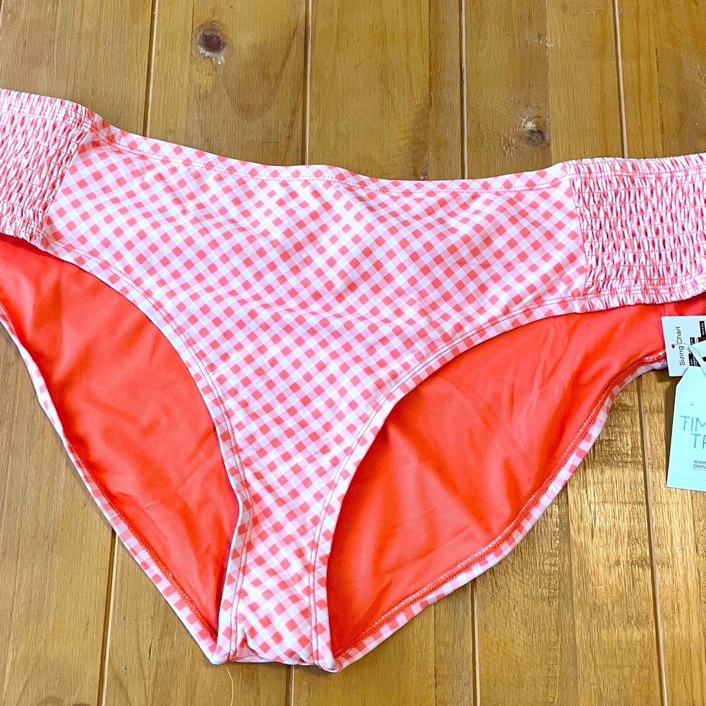 NWT Bikini Bottom Mid-rise Fit Orange & White Plus Size 3X  Size 24W-26W